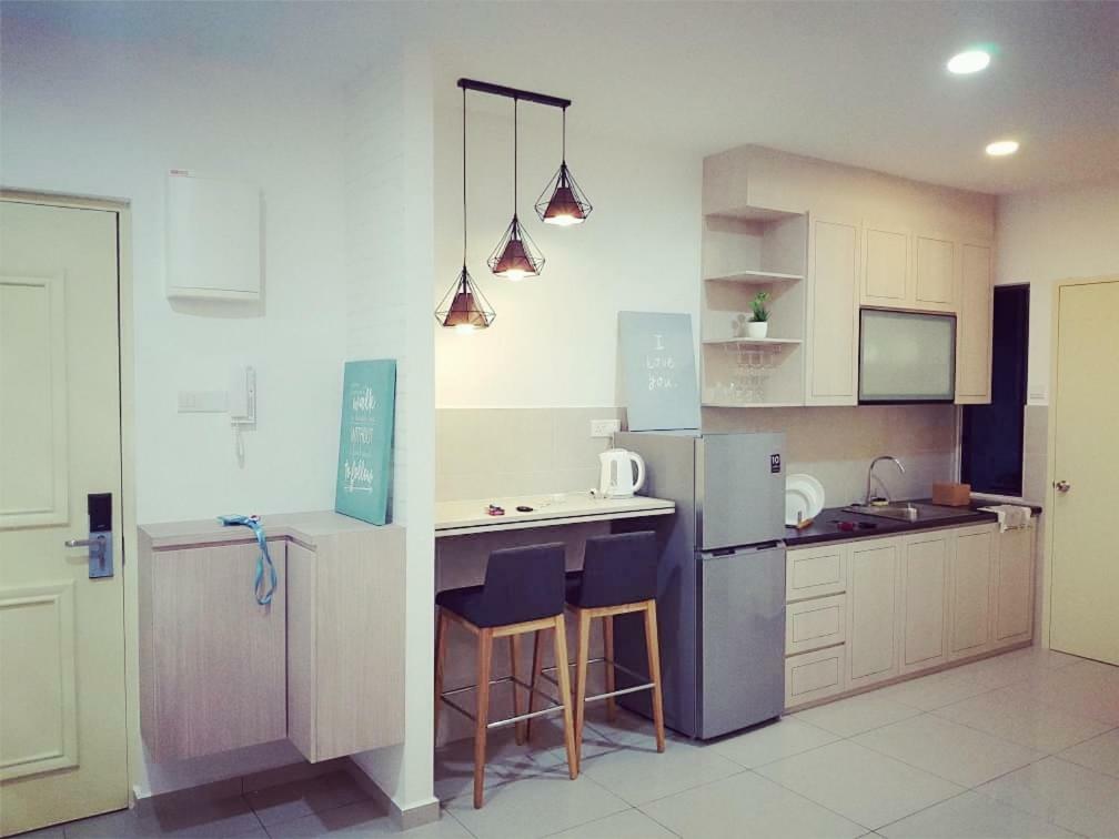 Atlantis Residence@Fann Homestay Malacca Bagian luar foto